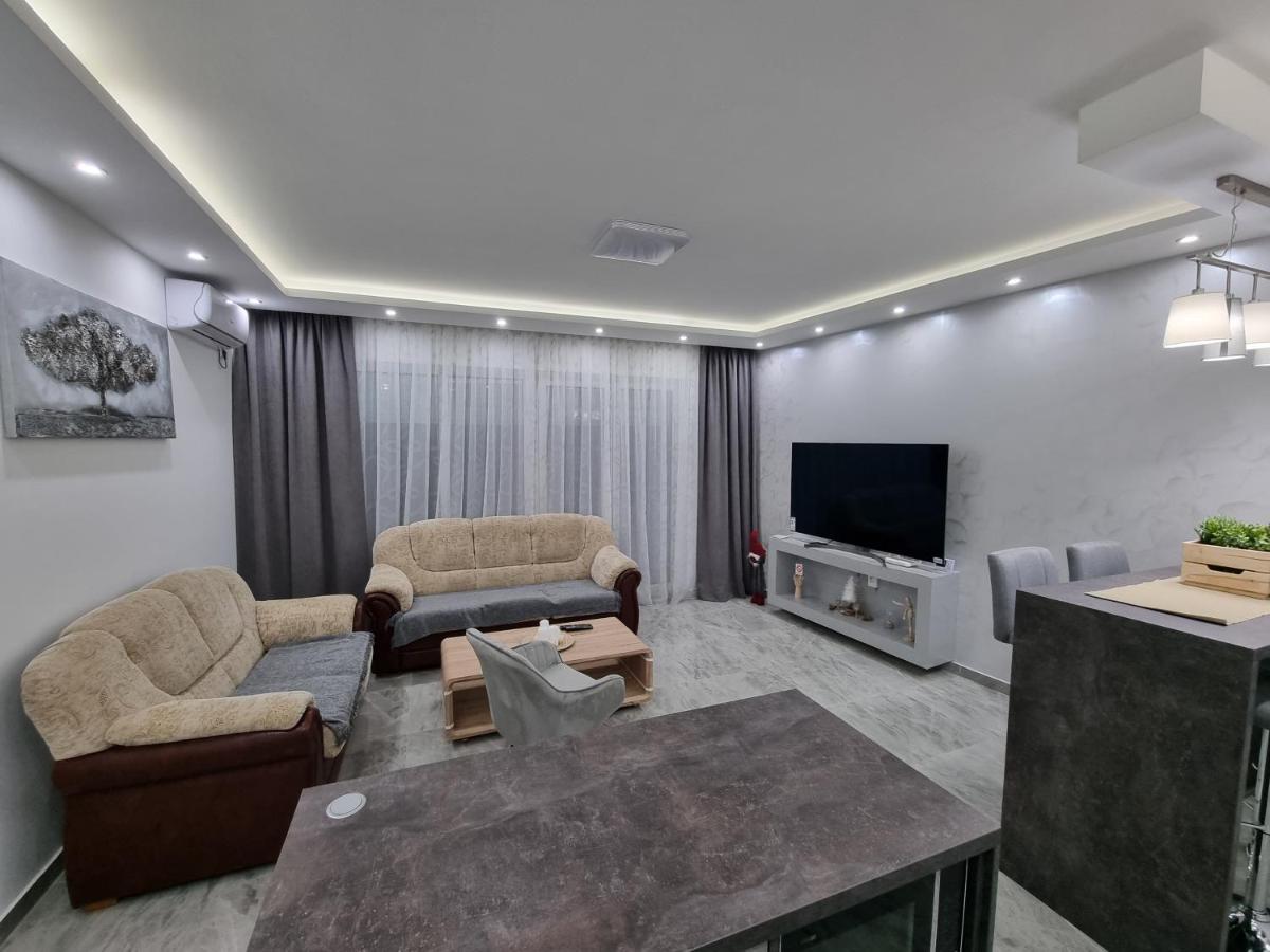 306 Apartman Суботиця Екстер'єр фото